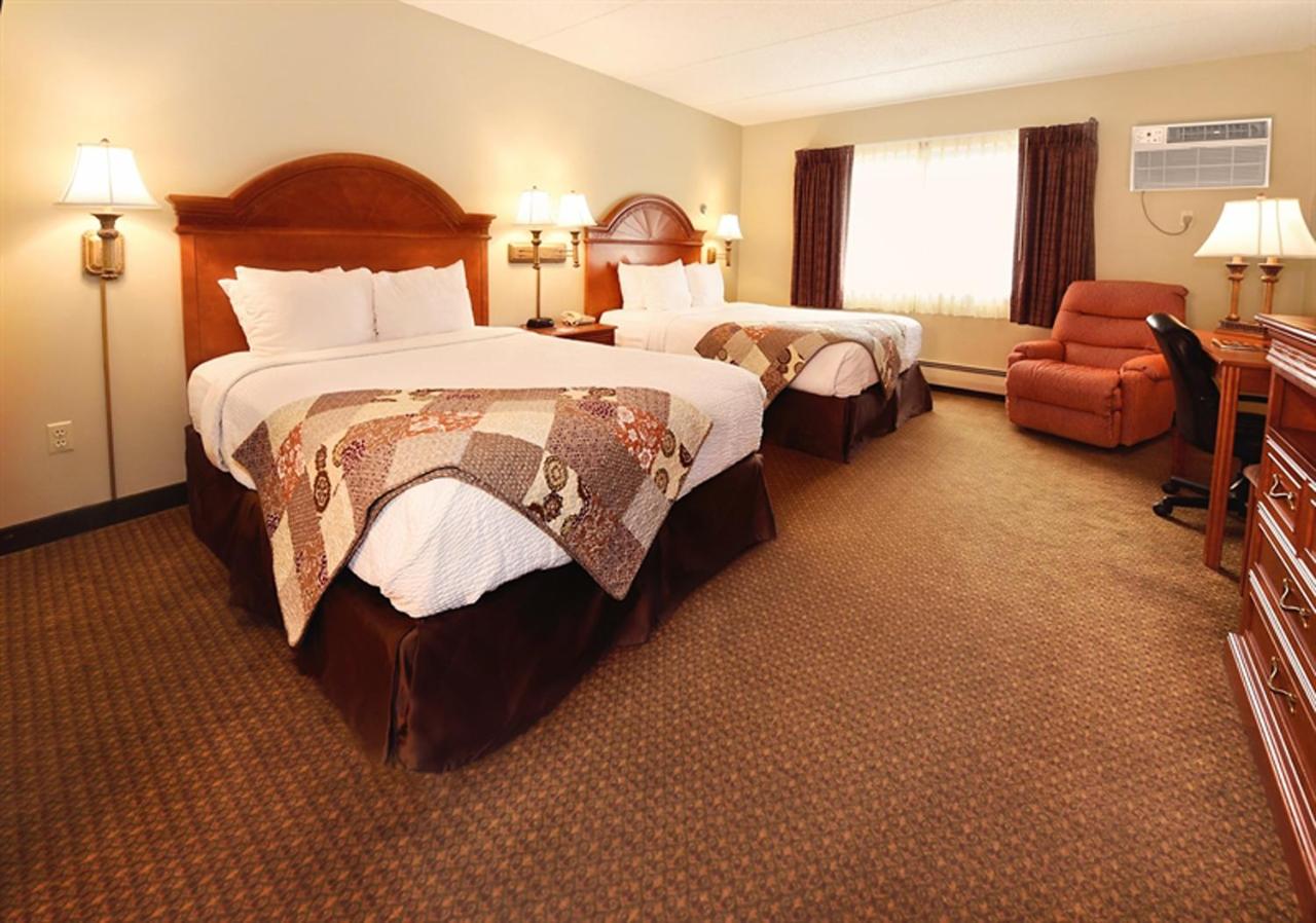 | Centerstone Plaza Hotel Soldiers Field - Mayo Clinic Area