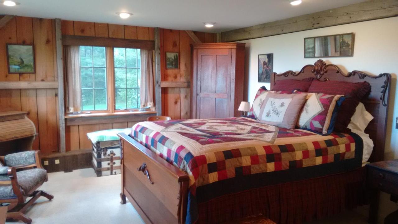 | Lodge at Millstone Hill
