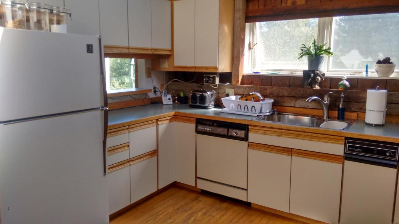 | Lodge at Millstone Hill