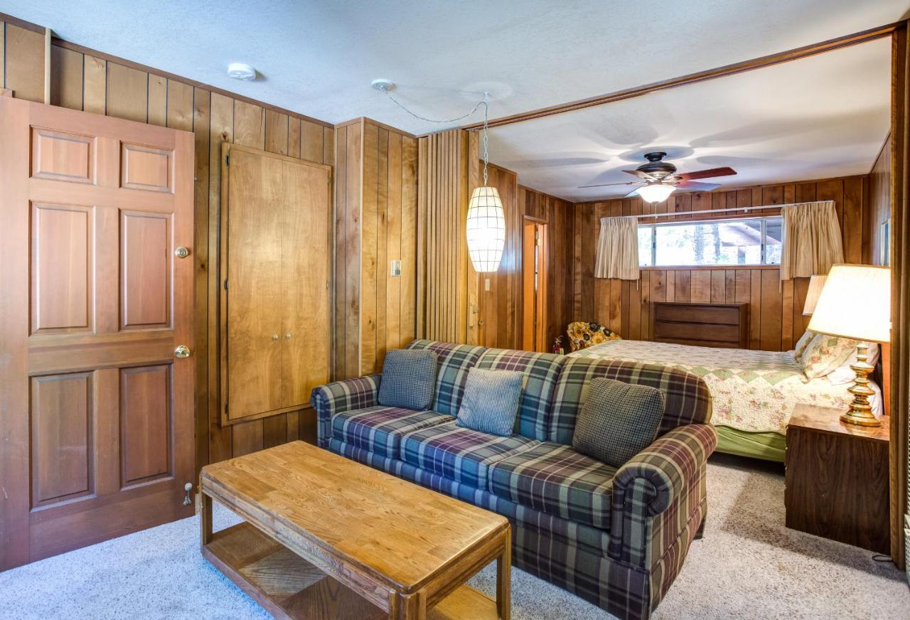 | 27A Pine Crest