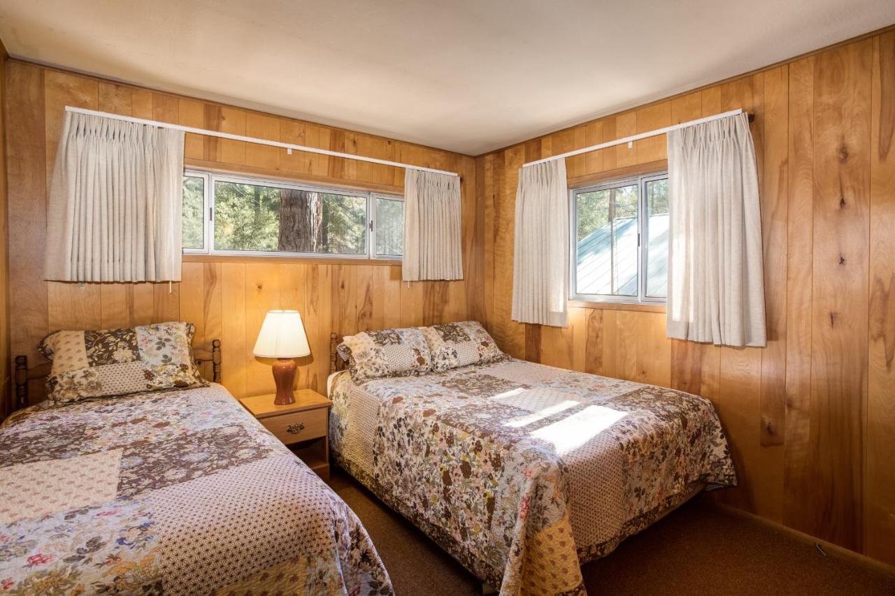 | 27A Pine Crest