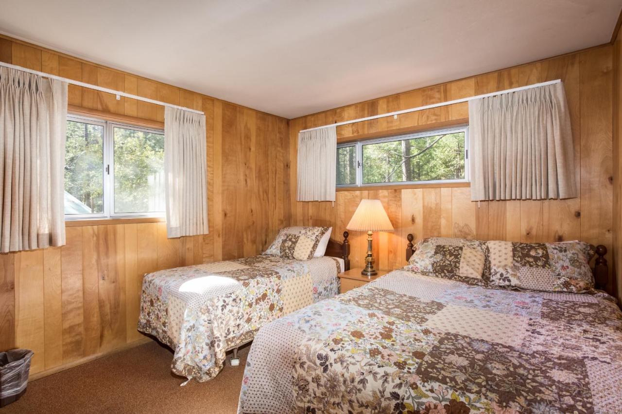 | 27A Pine Crest