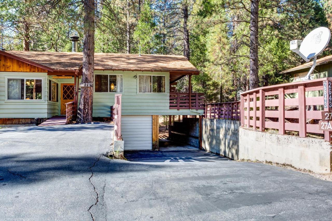 | 27A Pine Crest