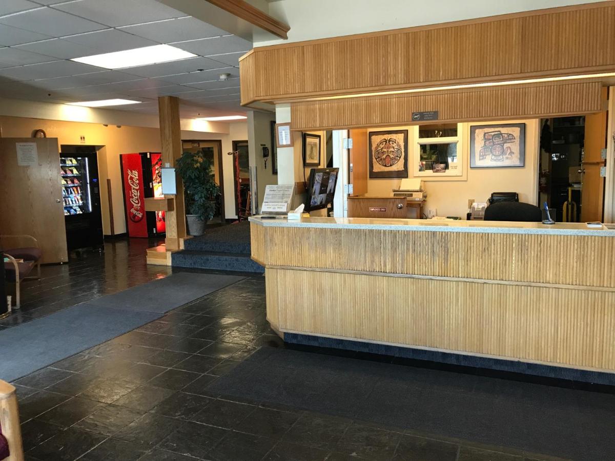| Shelikof Lodge
