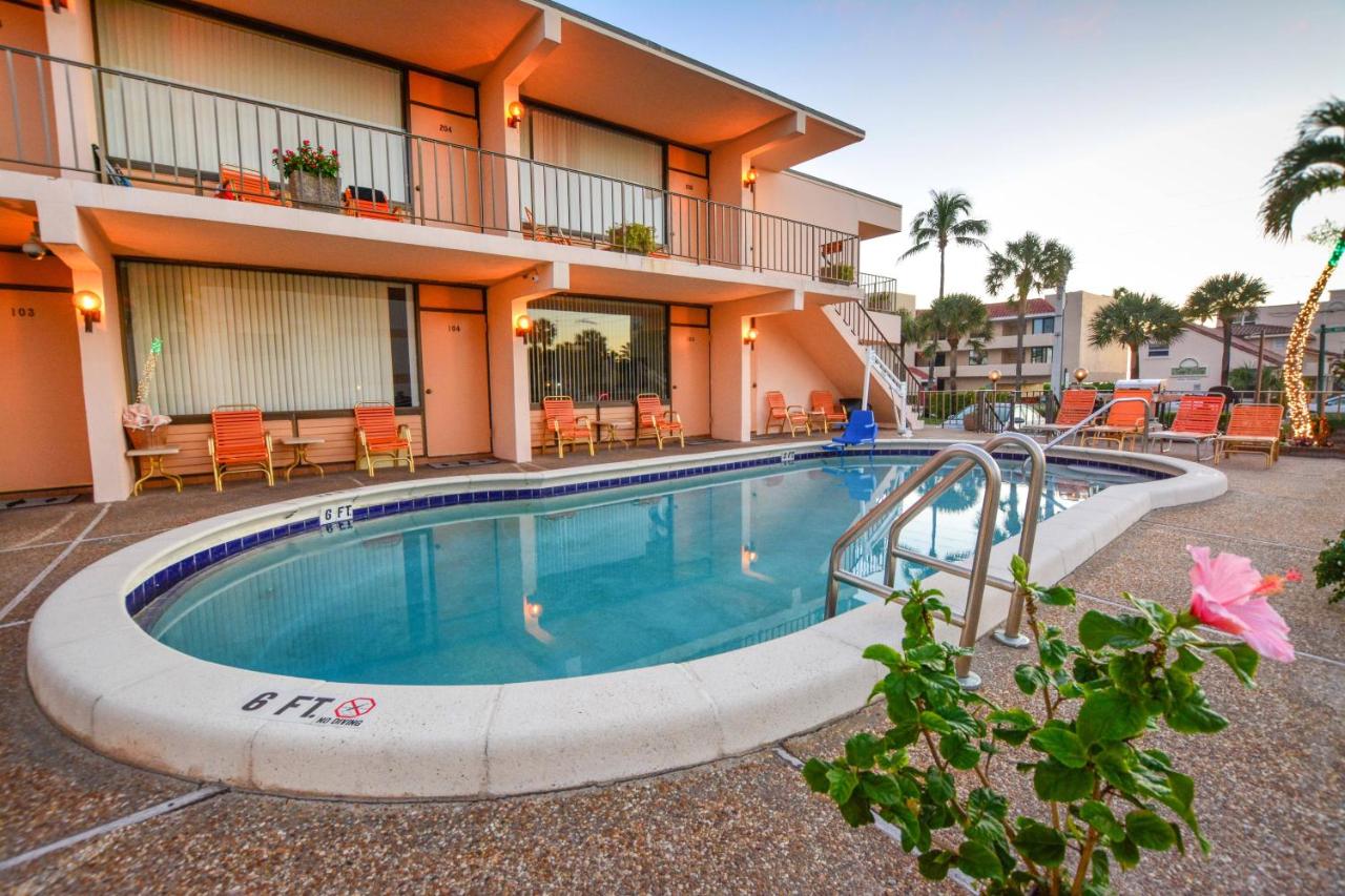  | Sea Cliff Hotel