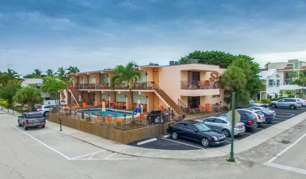 | Sea Cliff Hotel