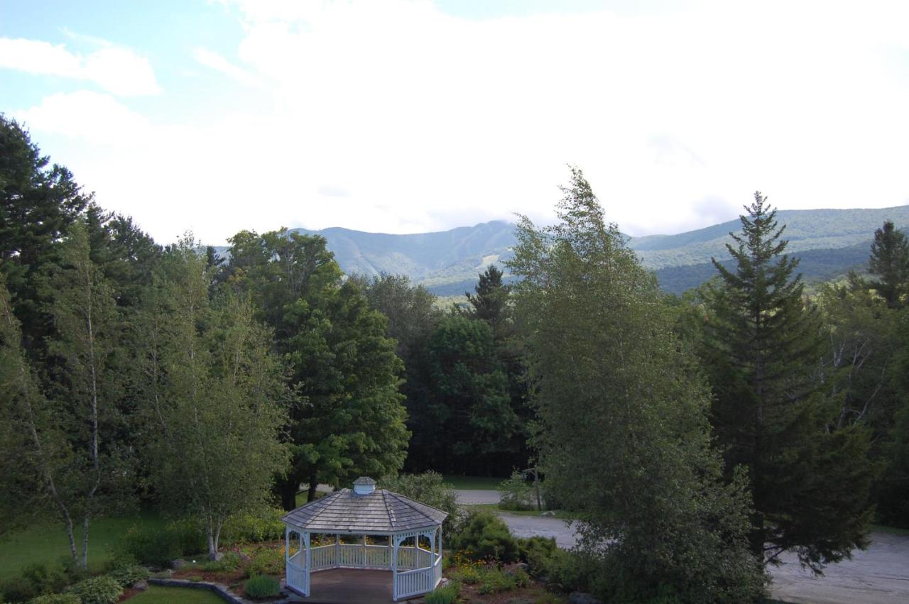 | Summit Lodge