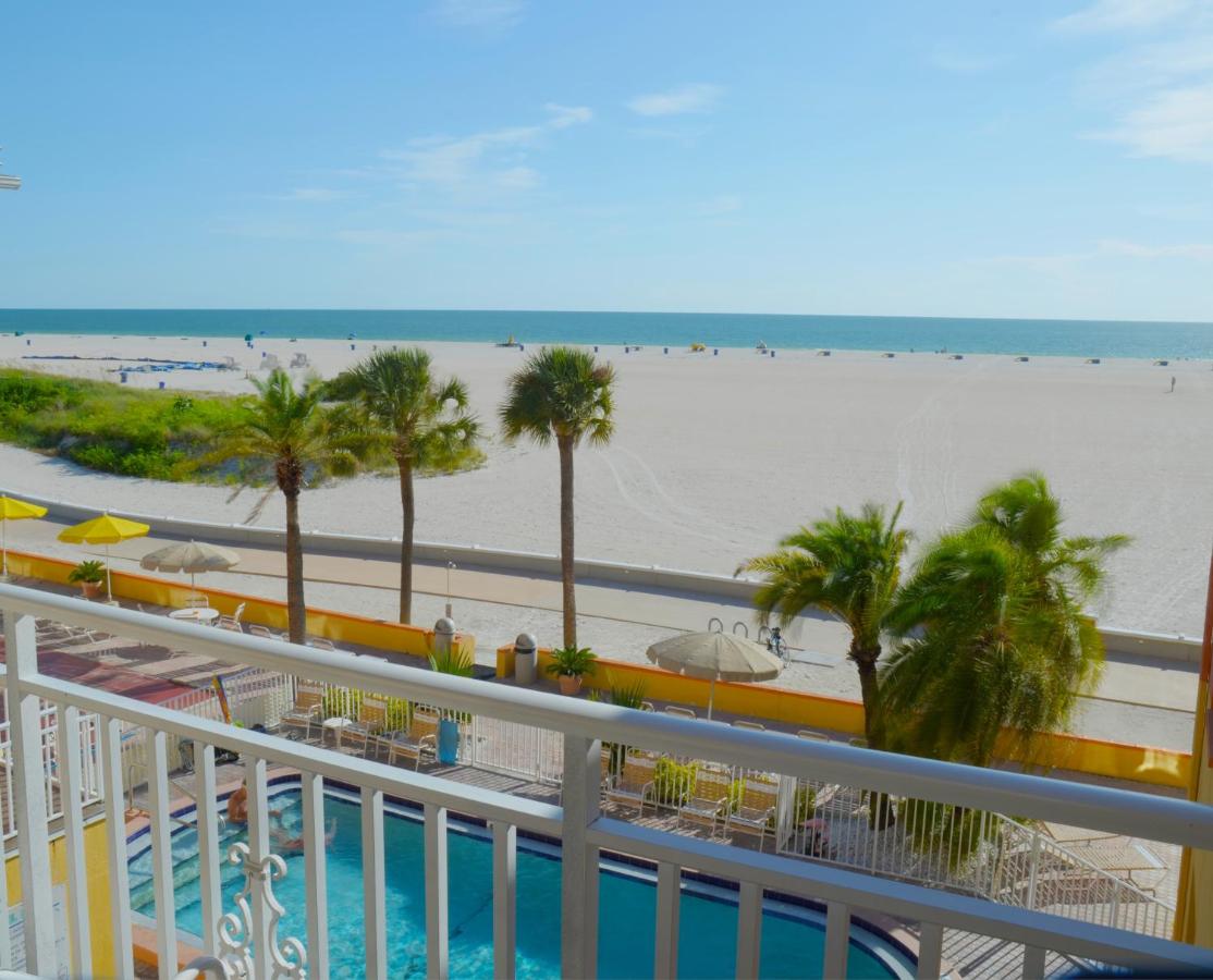 | Page Terrace Beachfront Hotel