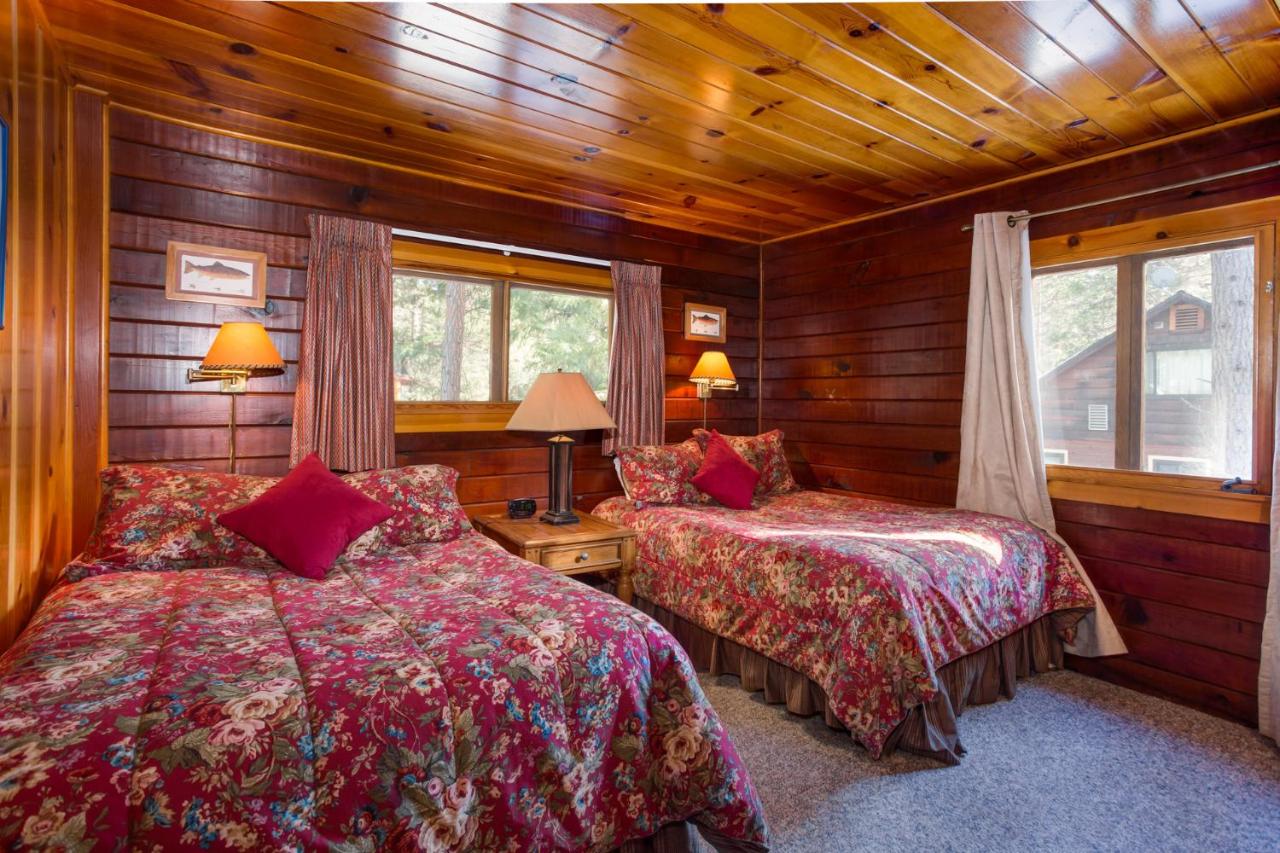 | 59 Hansen Cabin