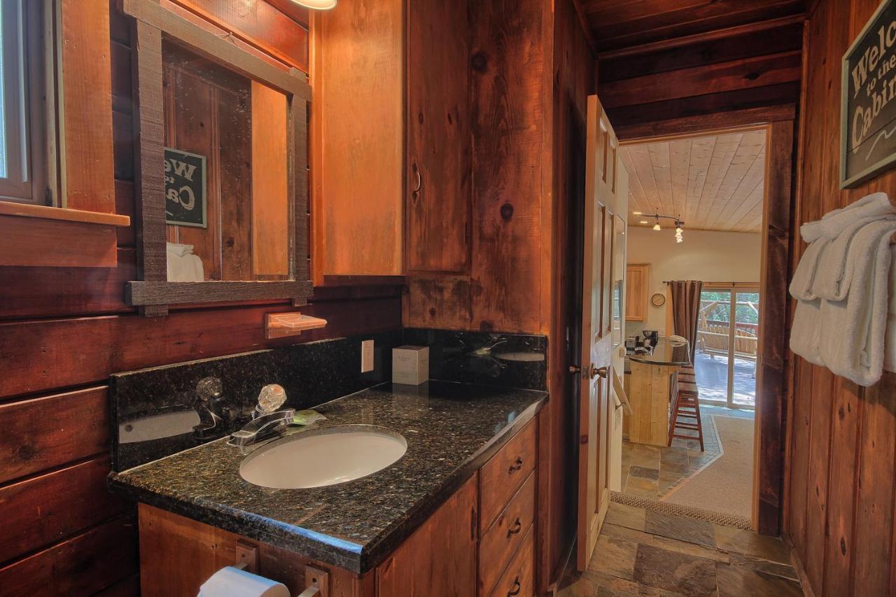| 1L The Tree House