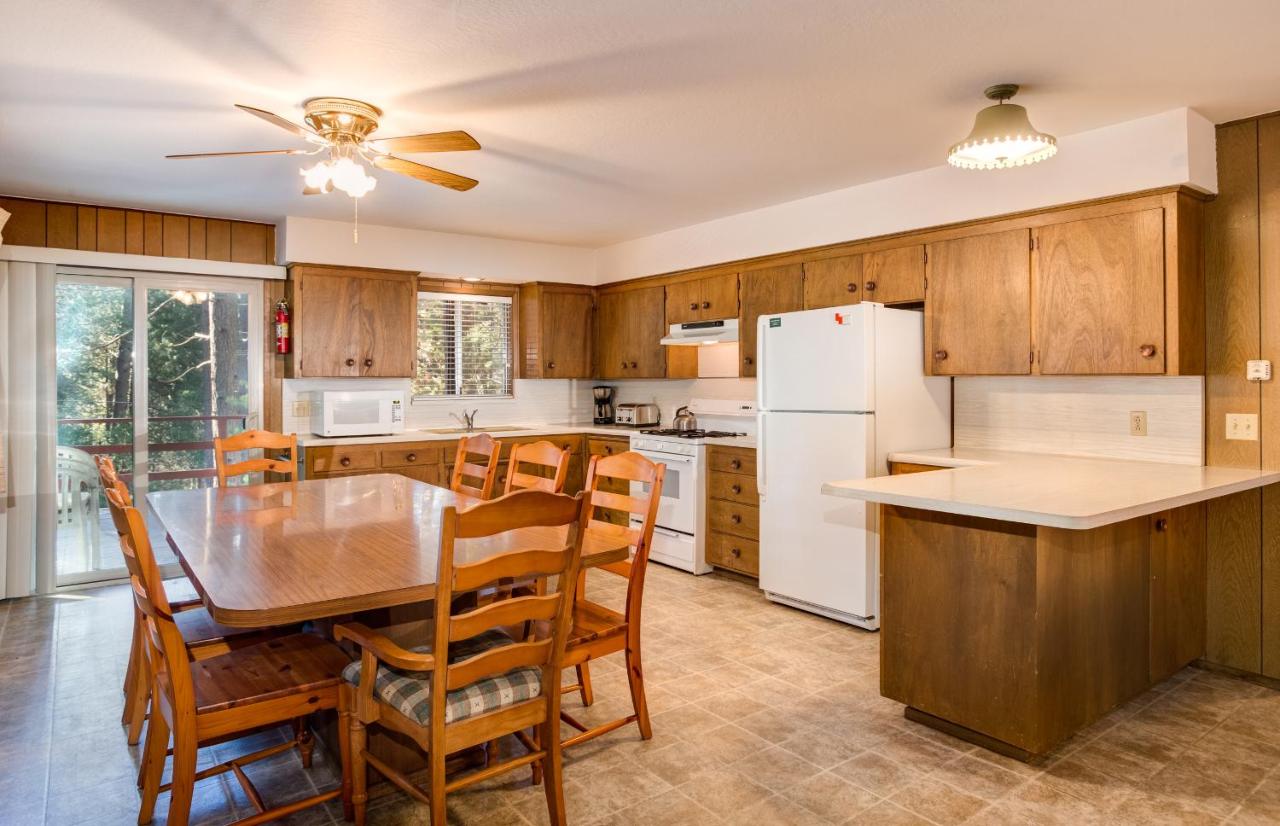 | 9B Deer Hollow