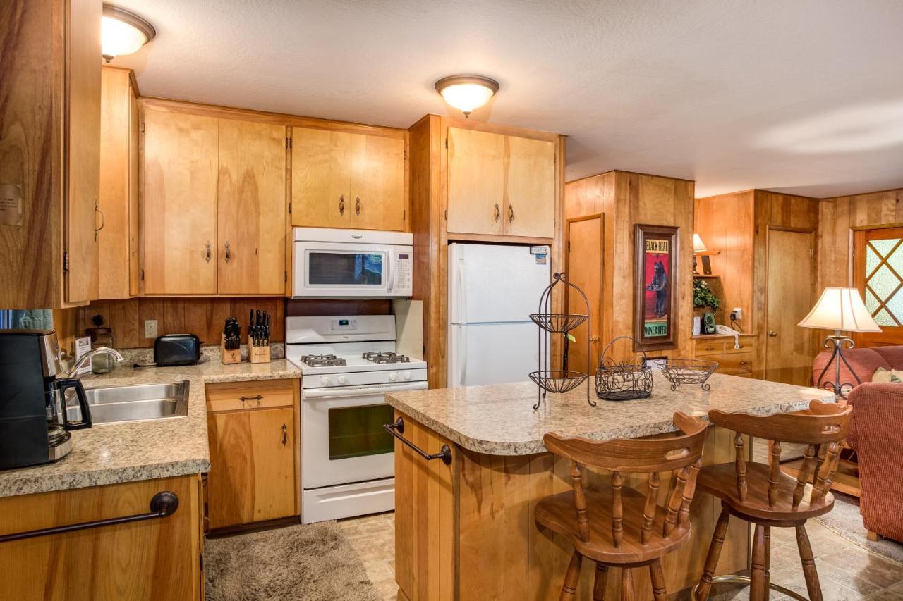 | 4 Pine Creek Cabin