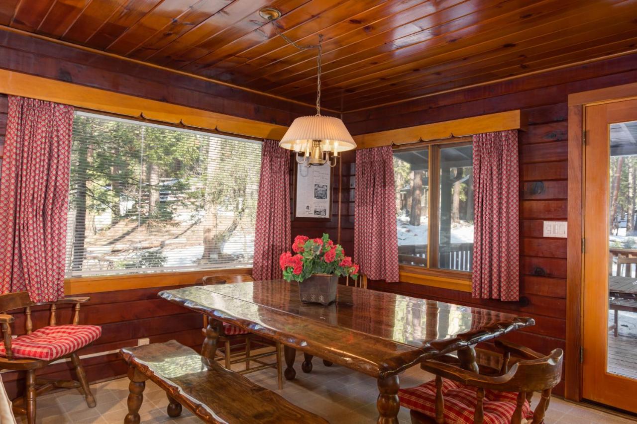 | 59 Hansen Cabin