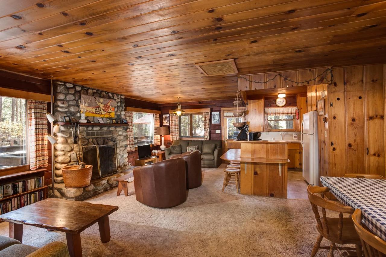 | 53 Creekside Cabin