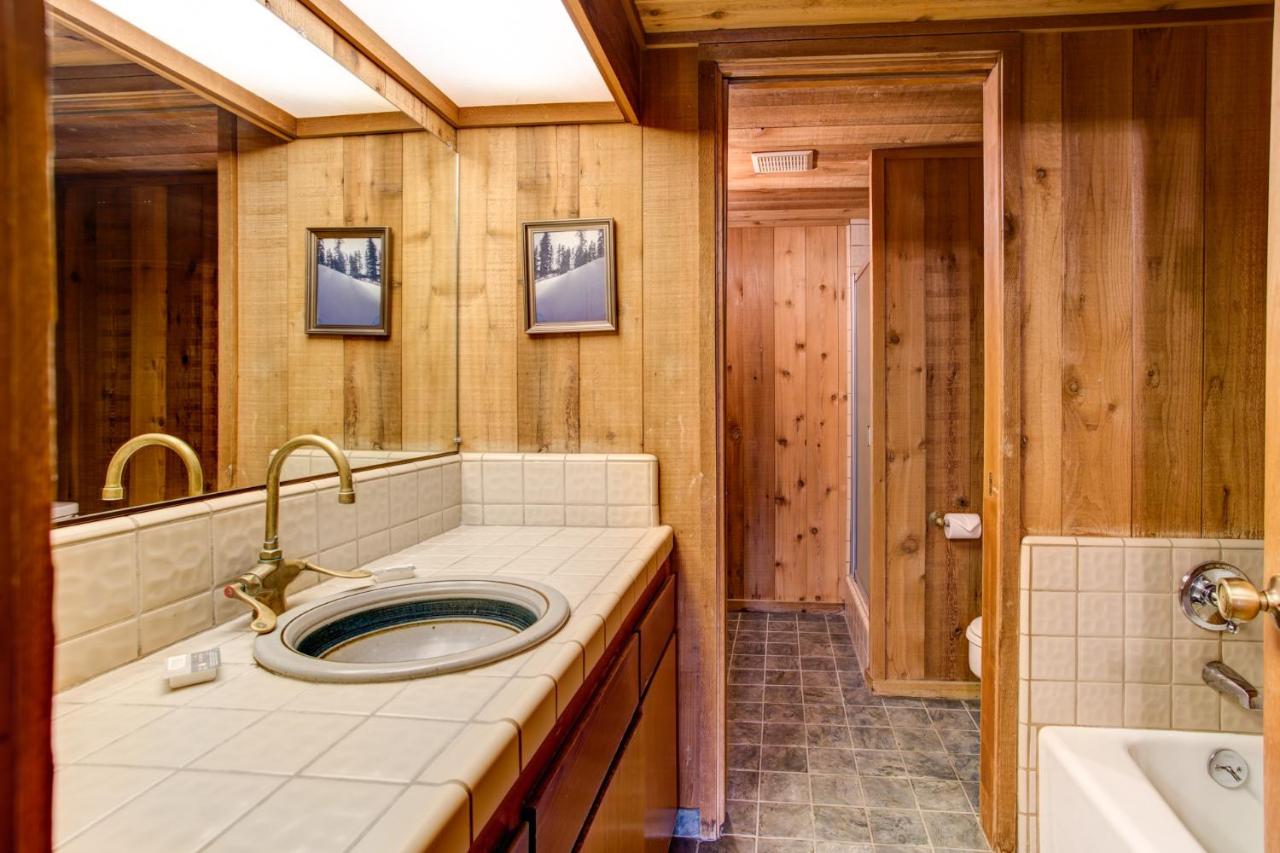 | 17B Tylers Timber Lodge