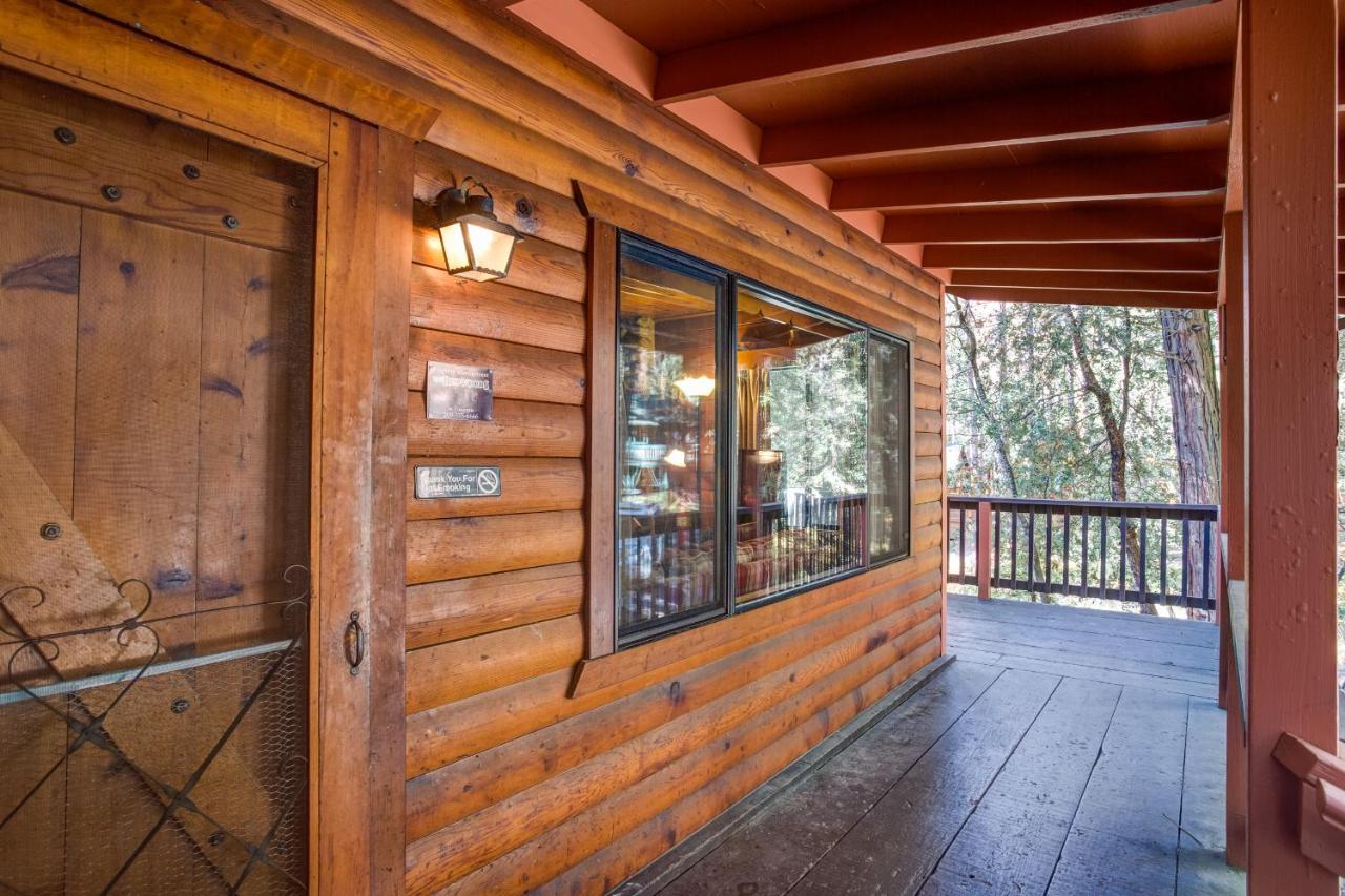 | 55 Deer Creek