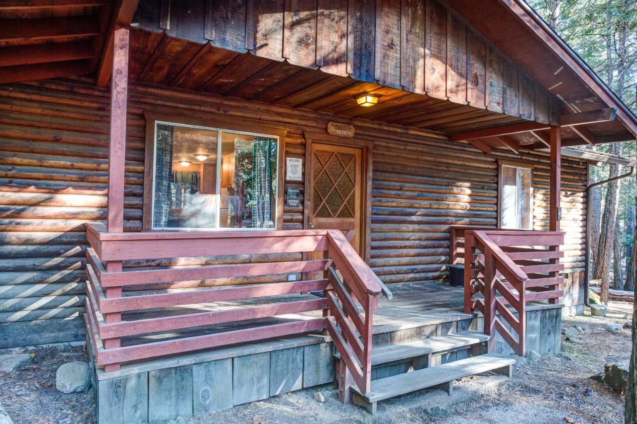 | 4 Pine Creek Cabin