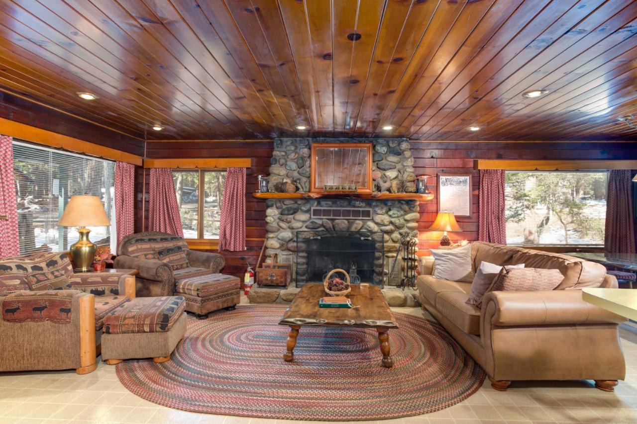 | 59 Hansen Cabin