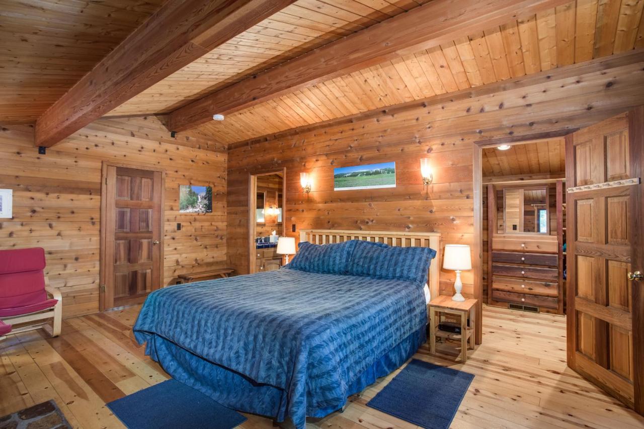 | 41A Cedar Chalet