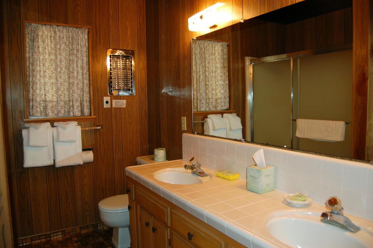 | 50 Spindlers Chalet