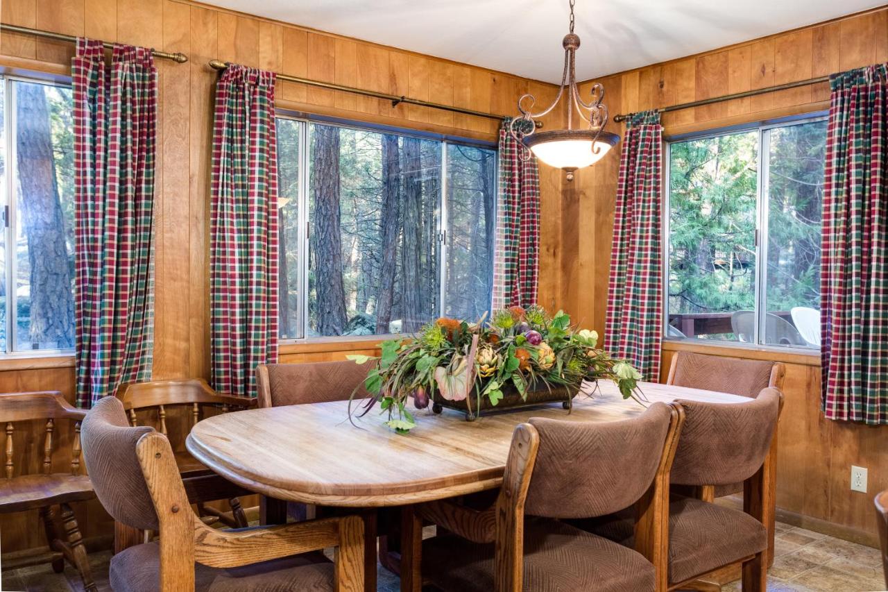 | 4 Pine Creek Cabin