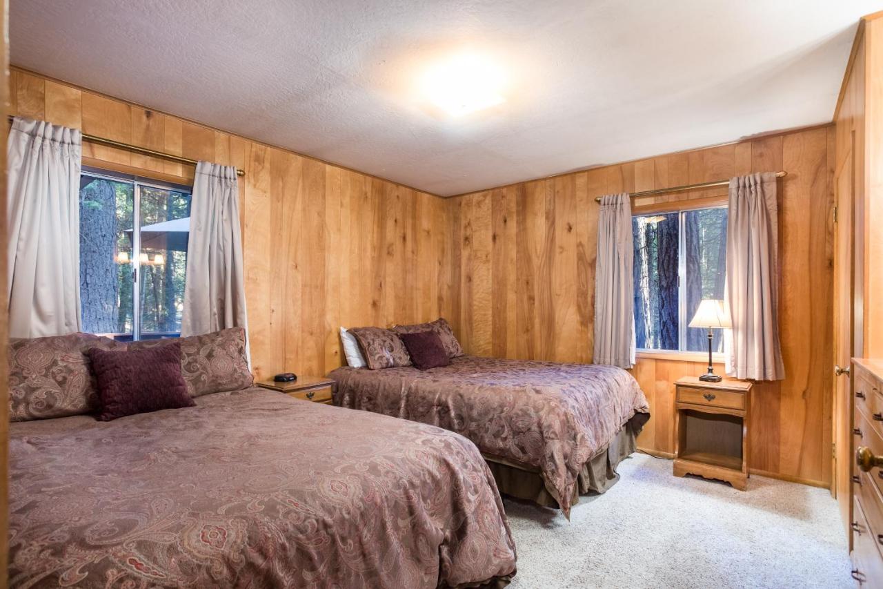 | 4 Pine Creek Cabin