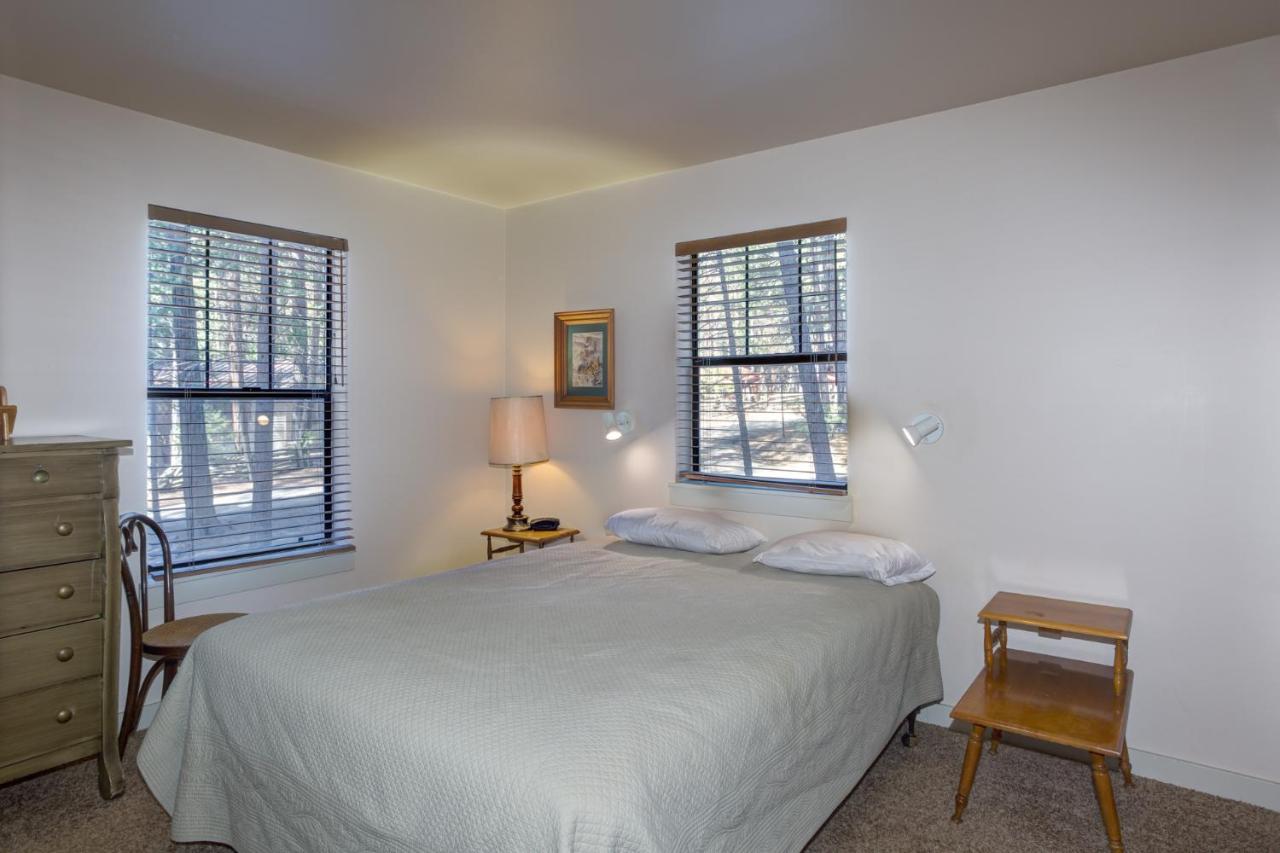  | 1A Wawona Retreat