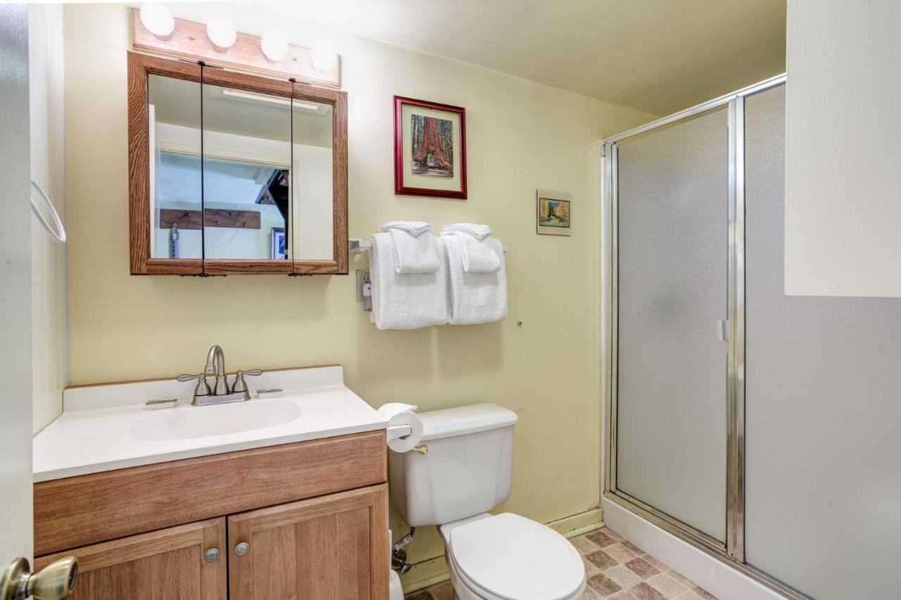 | 80 Chattertons Cottage