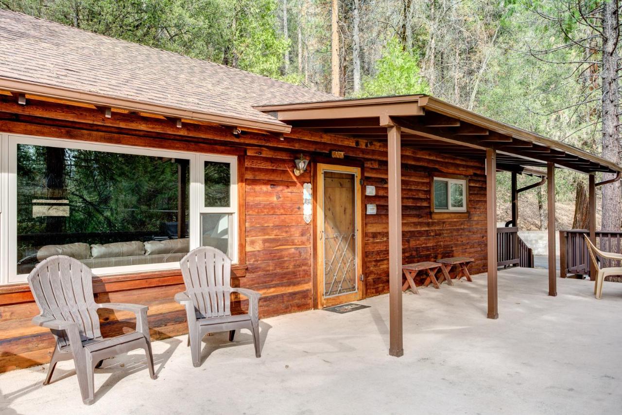 | 22B Bradleys Cabin