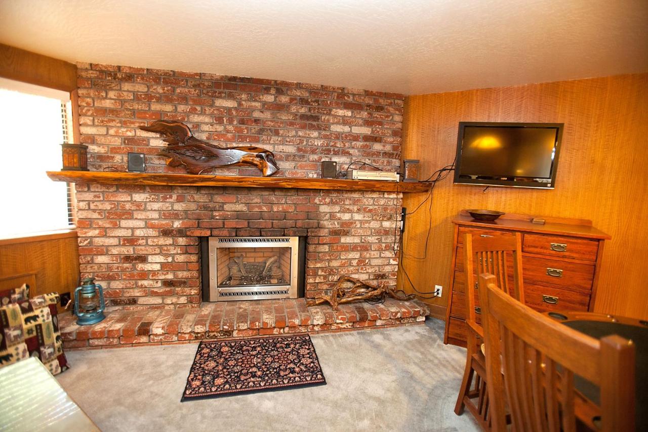 | 48R The Tree House II