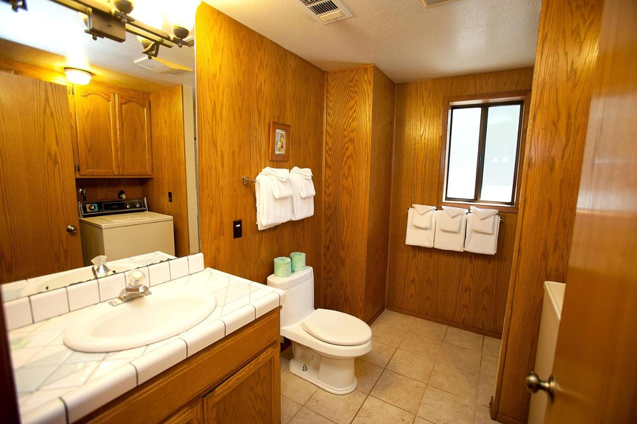 | 48R The Tree House II