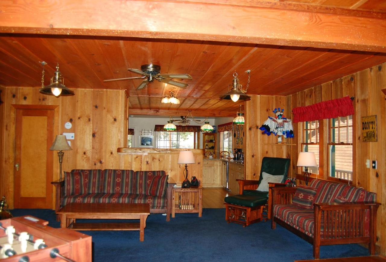 | 10N Black Oak Lodge