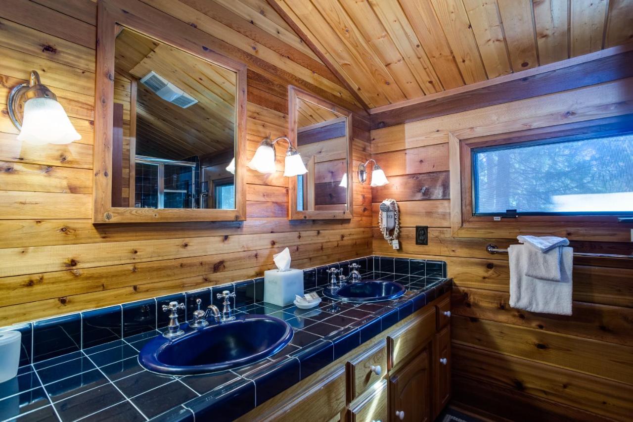| 41A Cedar Chalet
