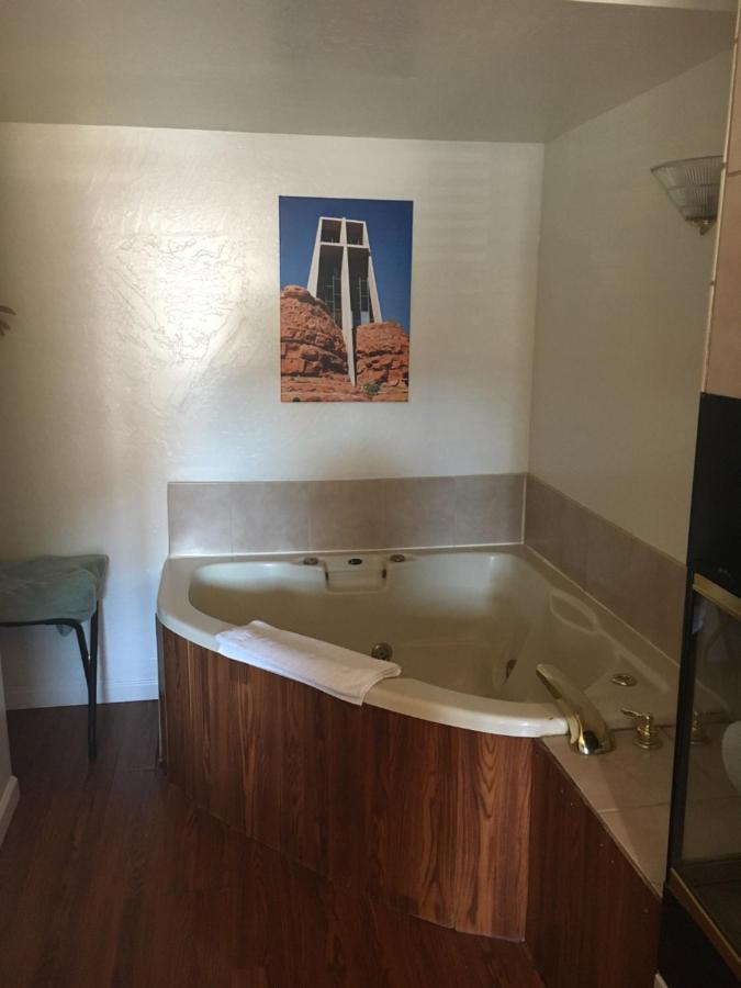  | Oak Creek Terrace Resort