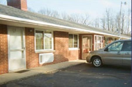  | Cool Springs Inn