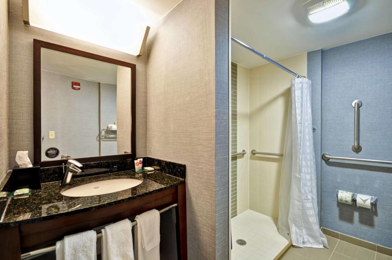 King Room - Disability Access/Shower at Hyatt Place Minneapolis Airport-South
