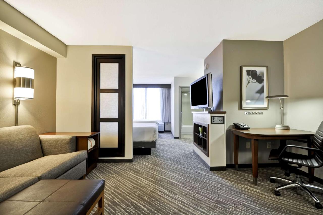 King Room - Disability Access/Shower at Hyatt Place Minneapolis Airport-South