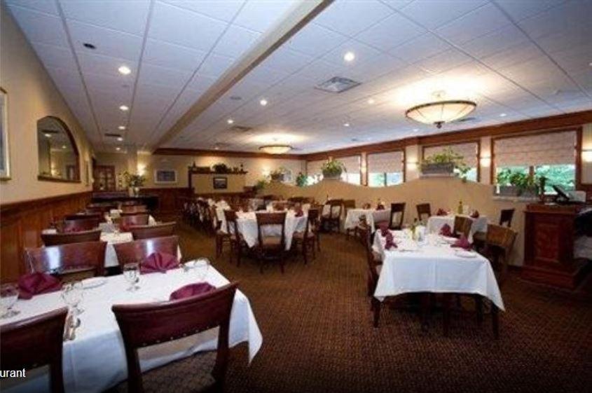 | Winnapaug Inn