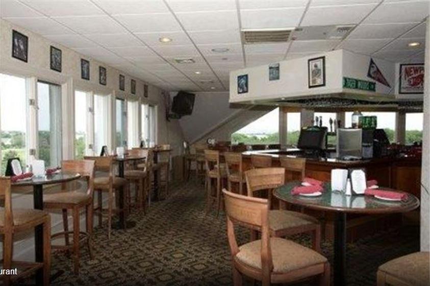 | Winnapaug Inn
