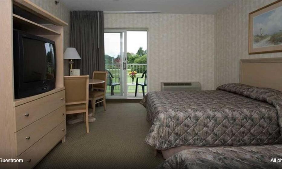 | Winnapaug Inn