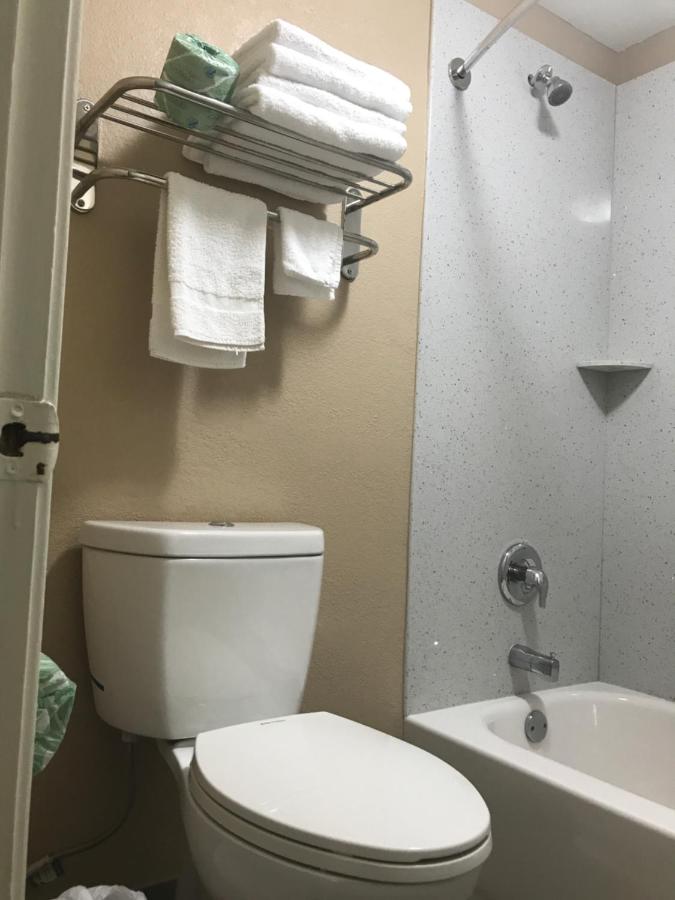 | Siesta Inn McAllen
