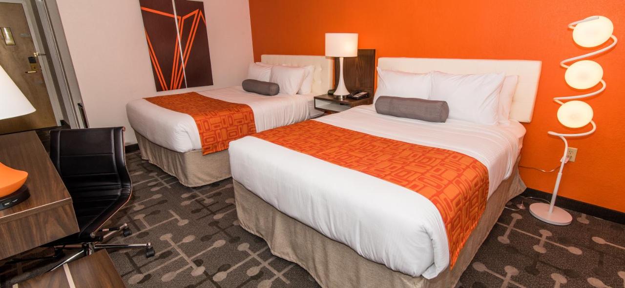 Queen Room with Two Queen Beds - Non-Smoking at Howard Johnson by Wyndham Portsmouth