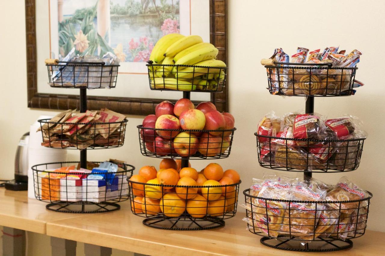  | At Home Inn - Fort Pierce