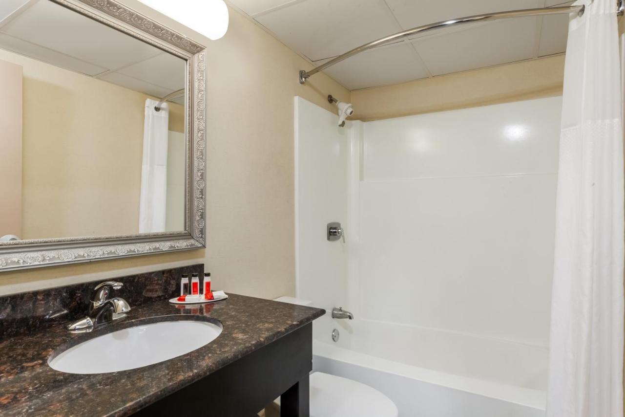 King Room- Non-Smoking at Ramada by Wyndham Newburgh/West Point