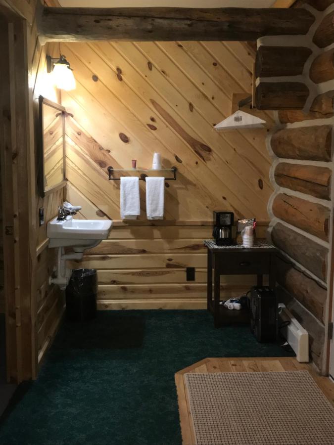 | Judith Mountain Lodge