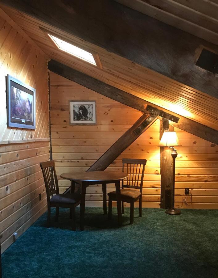 | Judith Mountain Lodge