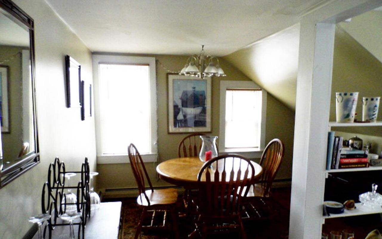 | Otter Creek Inn