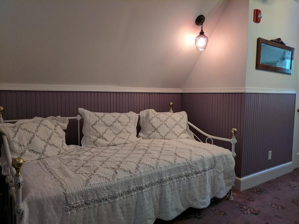  | Inn at the Park