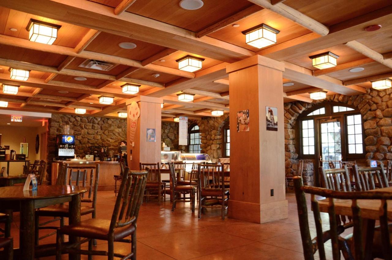 | Overlook Lodge and Stone Cottages at Bear Mountain
