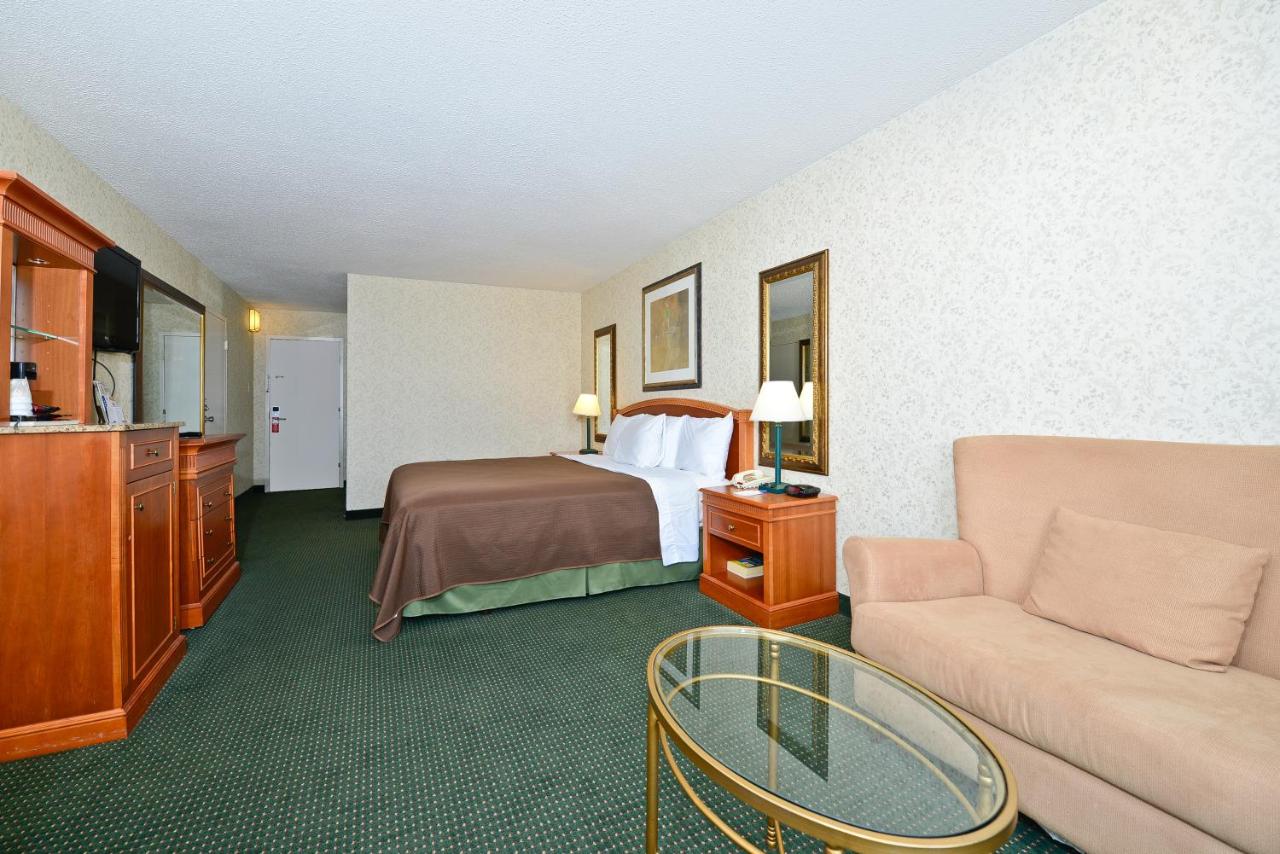 King Room - Smoking at Americas Best Value Inn Baltimore